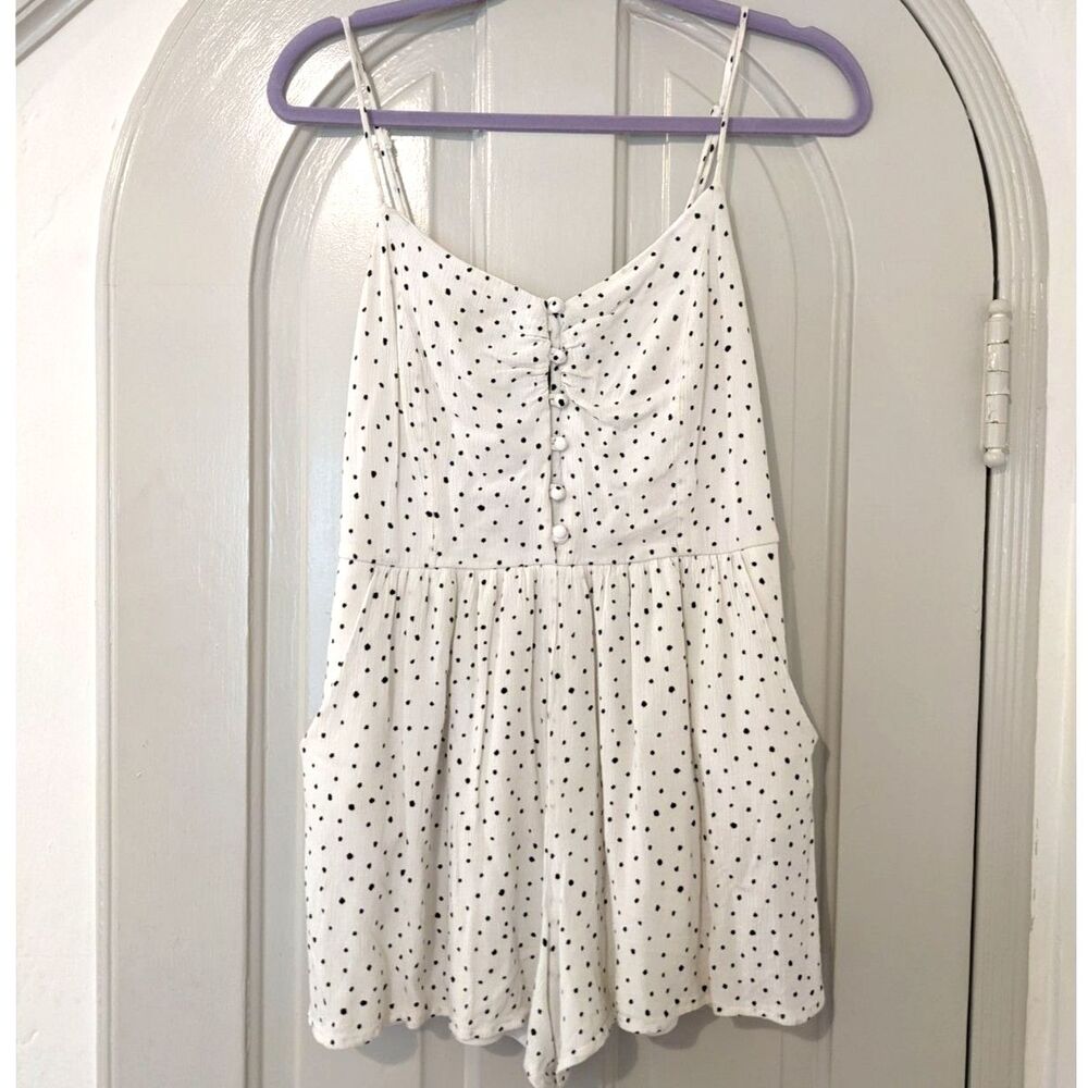 One Heart Clothing Polka Dot Button Front Smocked Back Romper w/Pockets, Sz. S